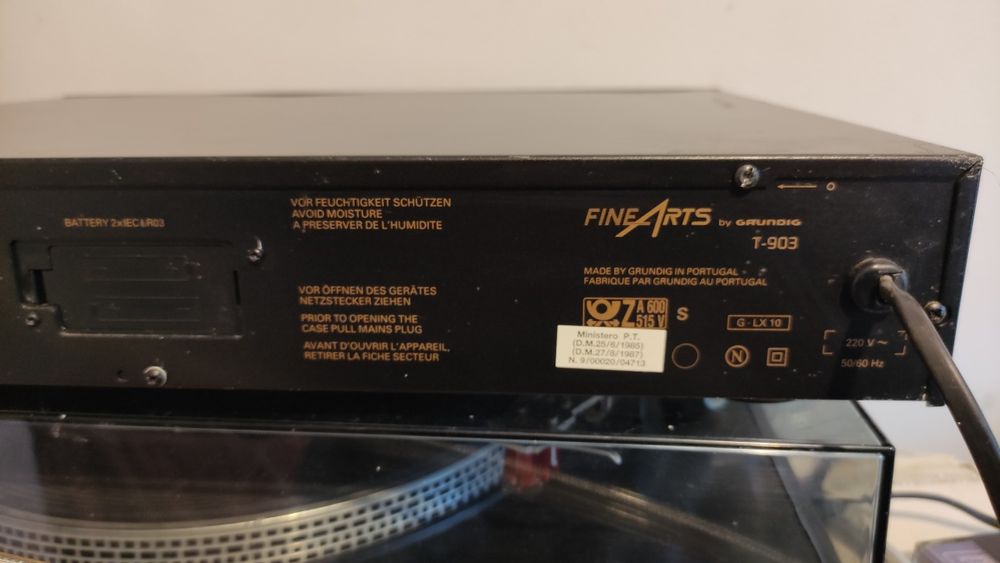 Tunere Grundig Finearts T903 si Samsung rs750T