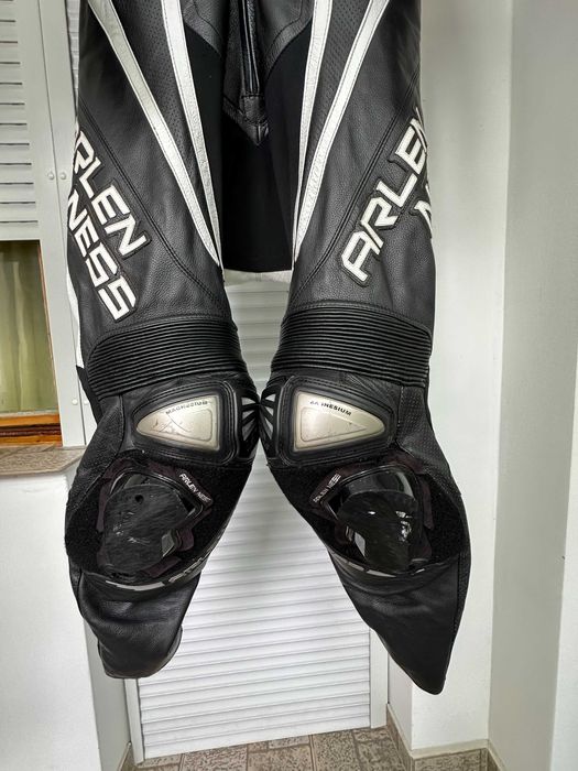 Arlen ness magnesium