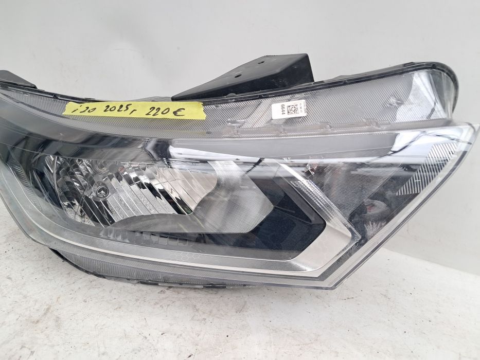 Фар Hyundai i20 2024/26г