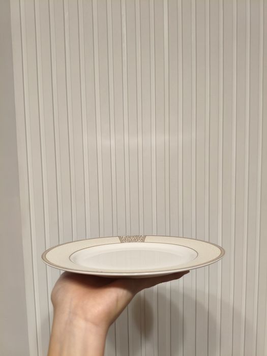 Продам столовый сервиз