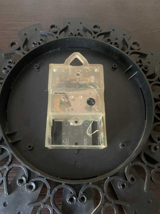 Часы настенные Янтарь советские