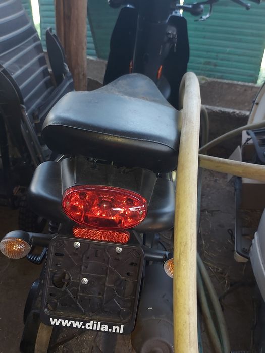 Скутер пежо цената е в евро