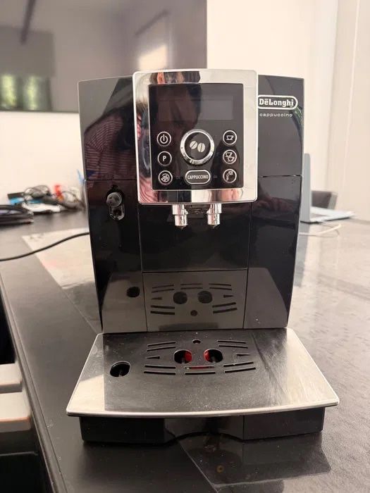 Espressor automat DeLonghi ECAM 23.4760 Intensa Cappuccino