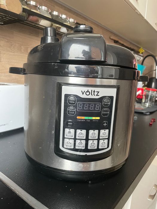 Мултикукър под налягане Voltz V51985A6, 1000W, 12 програми