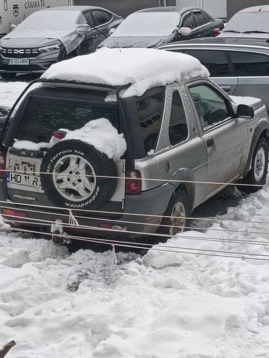 Vând Freelander 4x4
