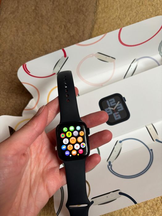 Apple Watch SE (2nd Gen) 2024 40mm