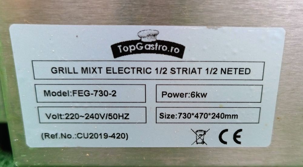 Grill / Grătar electric ,PROFESIONAL, 1/2 striat și 1/2 neted, de banc 730 mm, TOP GASTRO