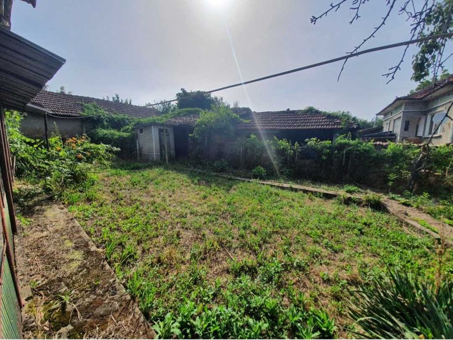 Къща в село Козаревец