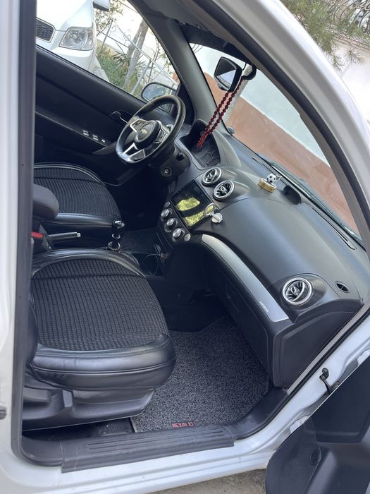 Neksa 3 mexanika xolati yaxshi xarajati yo’q oladigallar aloqaga chiq.