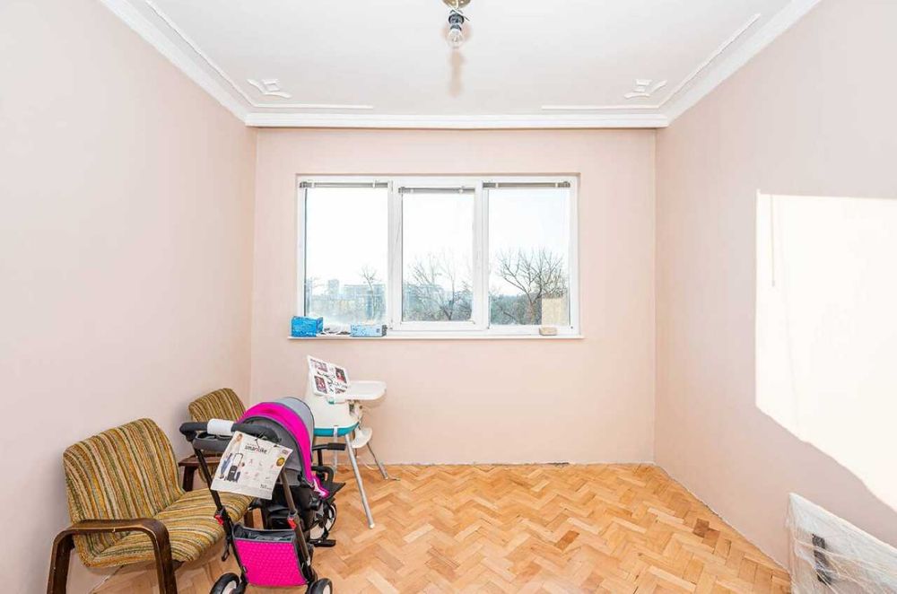 Продава се Тристаен апартамент в Пловдив, Младежки Хълм - 100 кв.м за 862 €/кв.м - Снимка #3