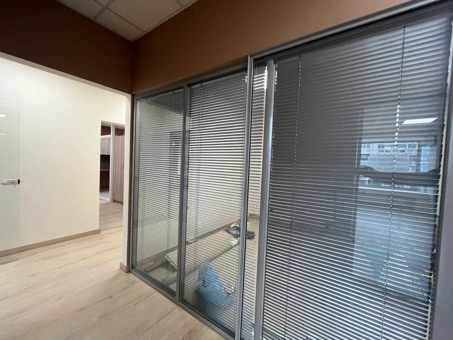 Business in inima Bacaului,spatiu birou si spatiu comercial