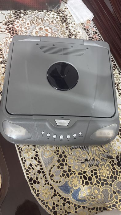 Монитор для автомобиля