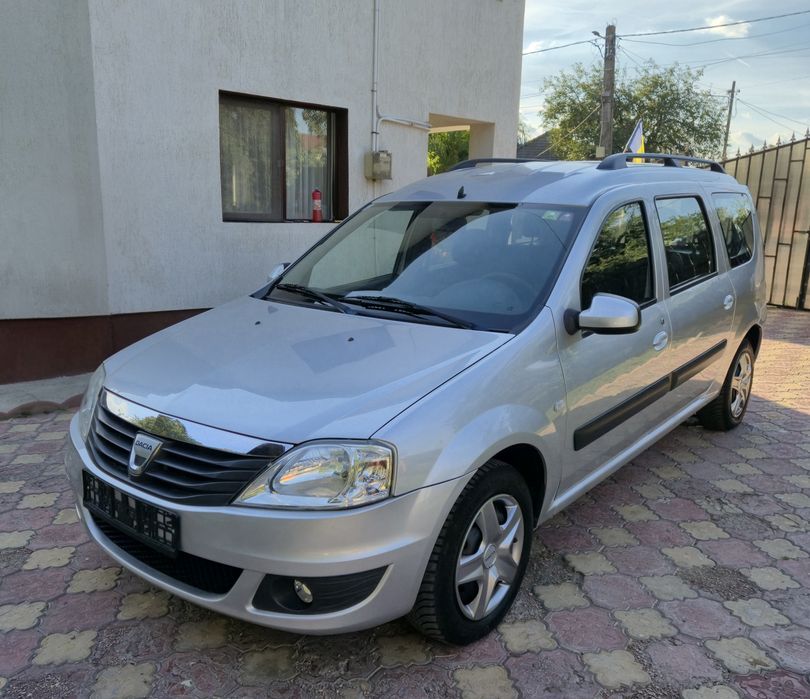 Dacia Logan MCV / Blackline /  1.6 benzina - Euro 5 / 142.000km