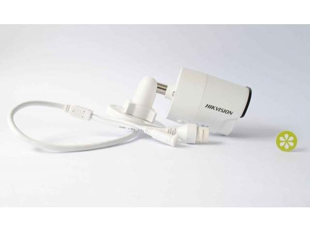 Камера видеонаблюдения Hikvision (4mpx)