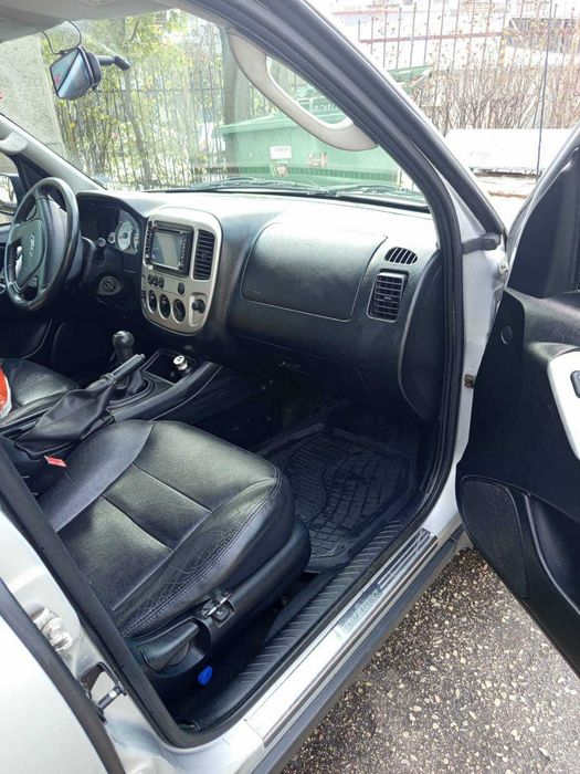 Продавам Ford Maveric 2.3 150 XLT