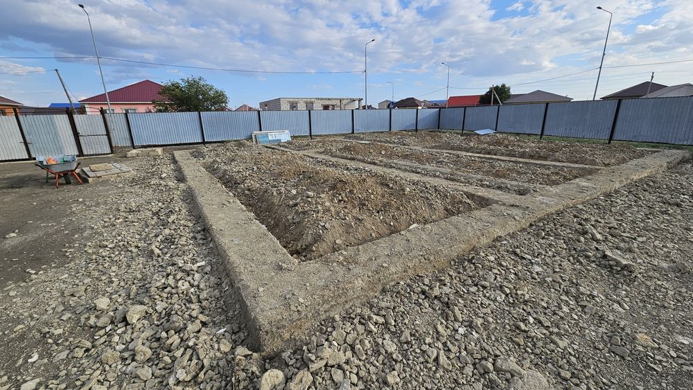 Отход, фундамент