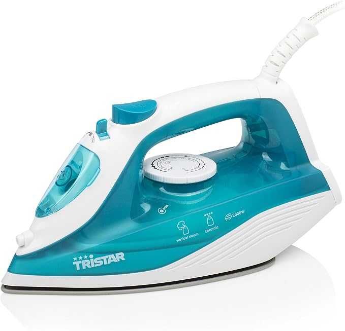 Парна ютия с керамична плоча Tristar ST-8300