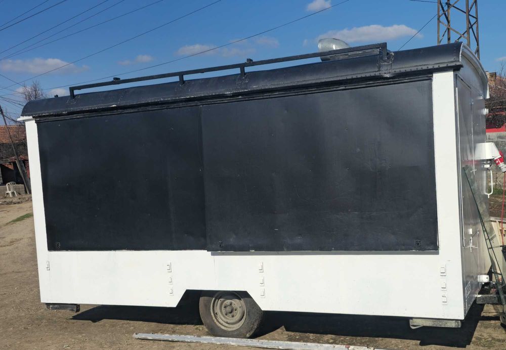 Продавам Бизнес- Каравана за бързо хранене