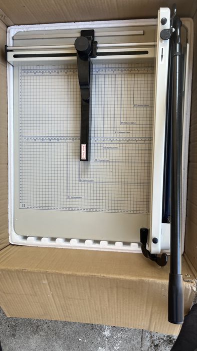 Продам Резак! Гельотина А3