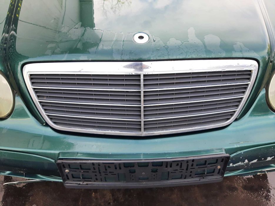 Dezmembrez Mercedes E-class W210/M104/M111/motor/cutie/usa/bara/interior/jante/faruri/stopuri/oglinda/geam/volan/carlig