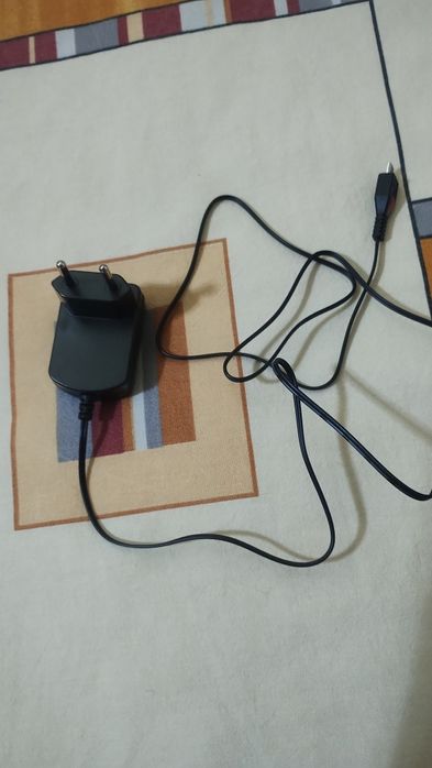 Чисто нов телефон"Алкател"