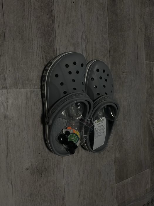 Продам кроксы crocs