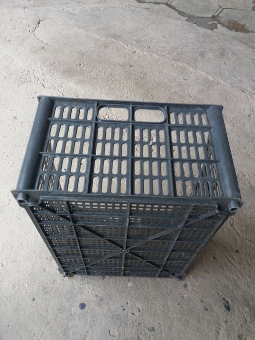 Продам пластиковое ящики