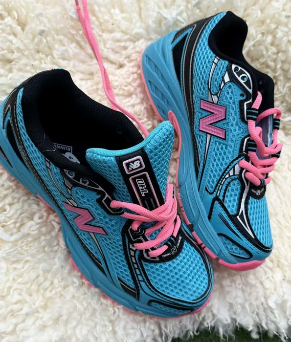 New Balance жестоки цветове нови с оригиналната си кутия 38.5 номер