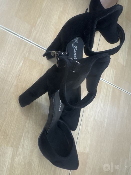 Продается женская обувь