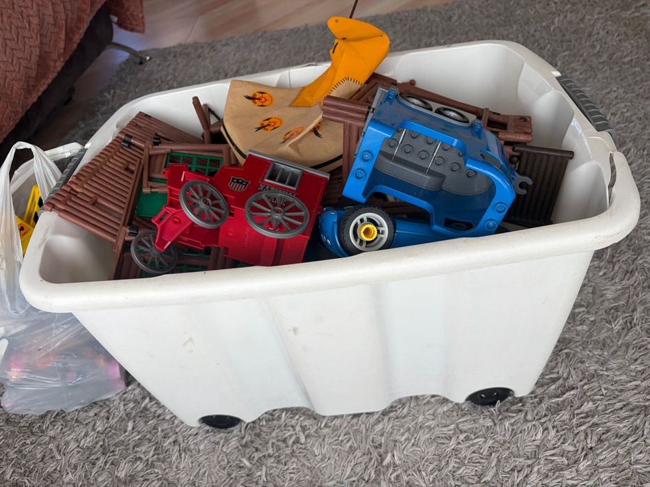 Огромен комплект playmobil