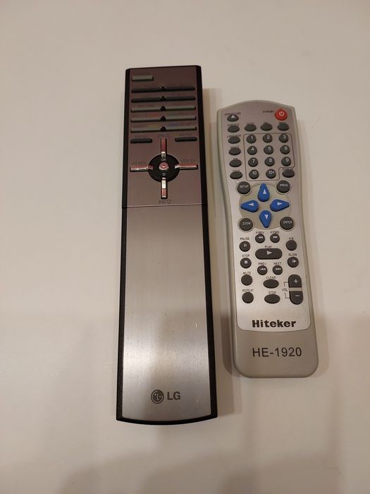 Telecomenzi LG, Hiteker. Stare foarte bună.