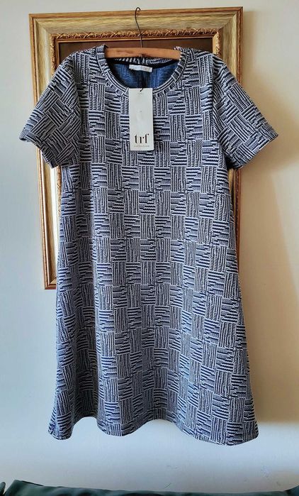 Rochie noua Zara, groasa, scurta