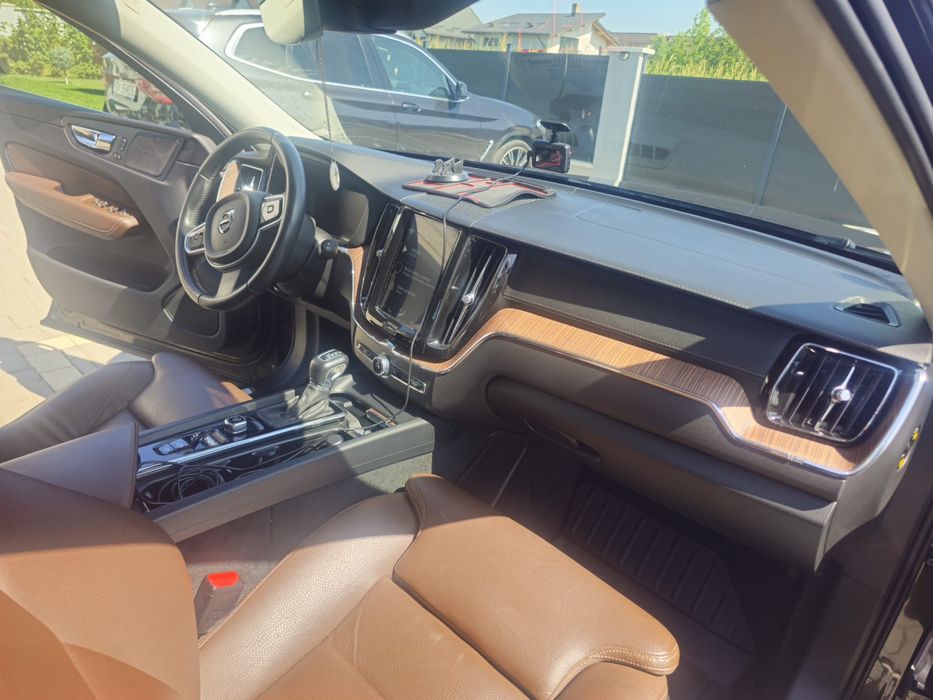 Volvo XC 60 an 2019