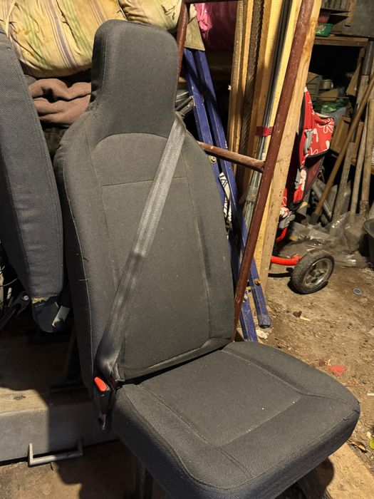 Продам сиденья на уаз