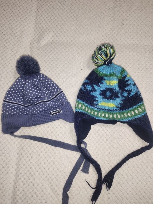 Продам шапки детские