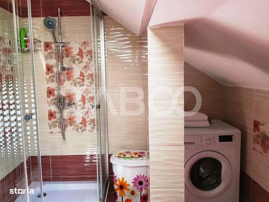 Apartament de inchiriat  56 mpu 2 camere mansarda in vila Selimbar