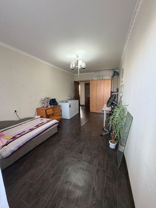 Продам 4х комнатную квартиру