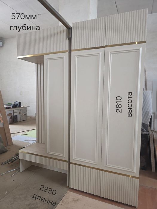 Продам прихожая шкаф