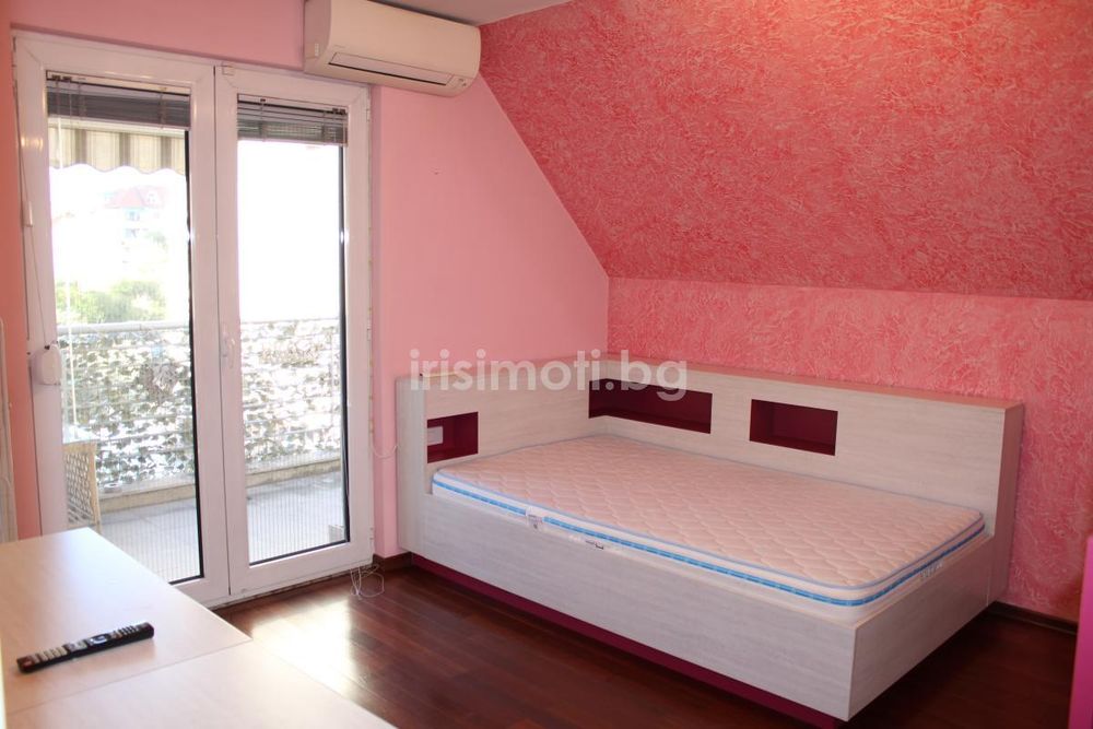 Дава се под наем Четиристаен апартамент в София, Изток - 147 кв.м за 1190 € - Снимка #8