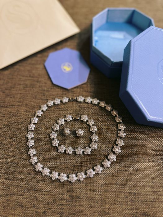 Set Ariana Grande x swarovski