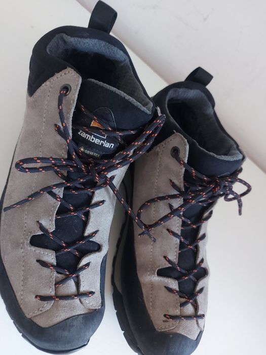 Zamberlan 39 номер стелка 25 см.Gore-tex.Vibram подметка.Катерене
