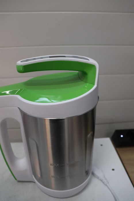 Уред за приготвяне на крем супа, DOMO, 2.2 литра, Soup Maker, неръждаема стомана/бял