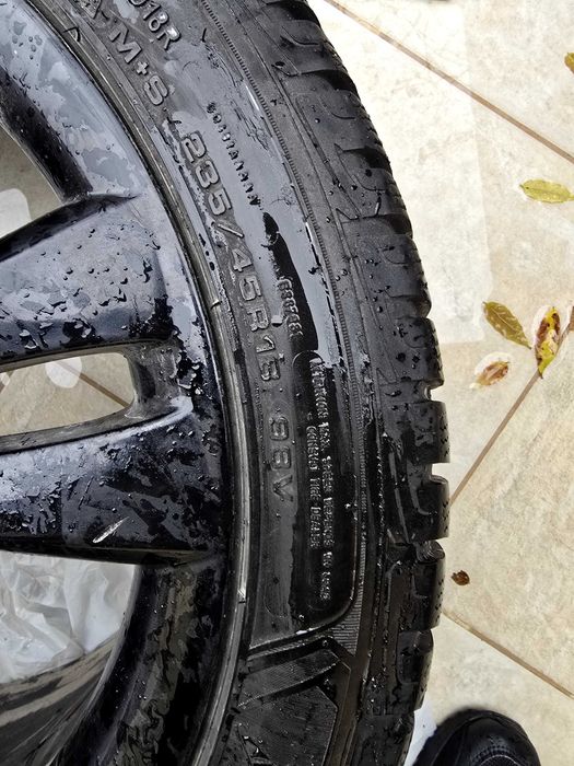 Vand jante aliaj pe 18 cu anvelope iarna 235/45/18