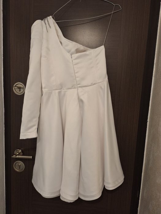 Vand rochie alba cununie