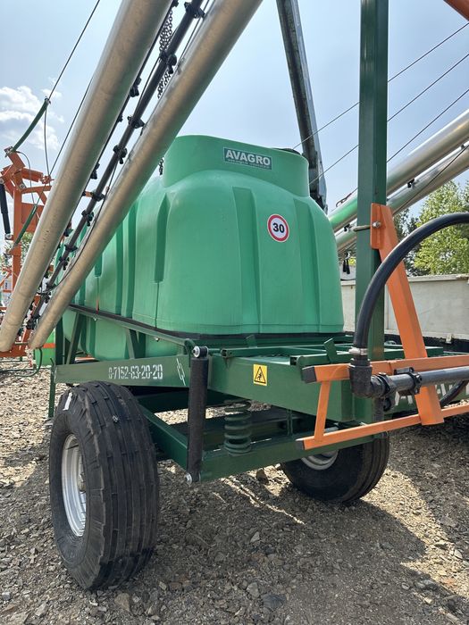 Опрыскиватель прицепной AVAGRO