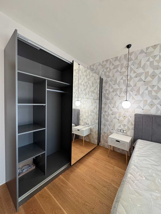 Дава се под наем Тристаен апартамент в София, 7-ми 11-ти километър - 130 кв.м за 1895.16 € - Снимка #13