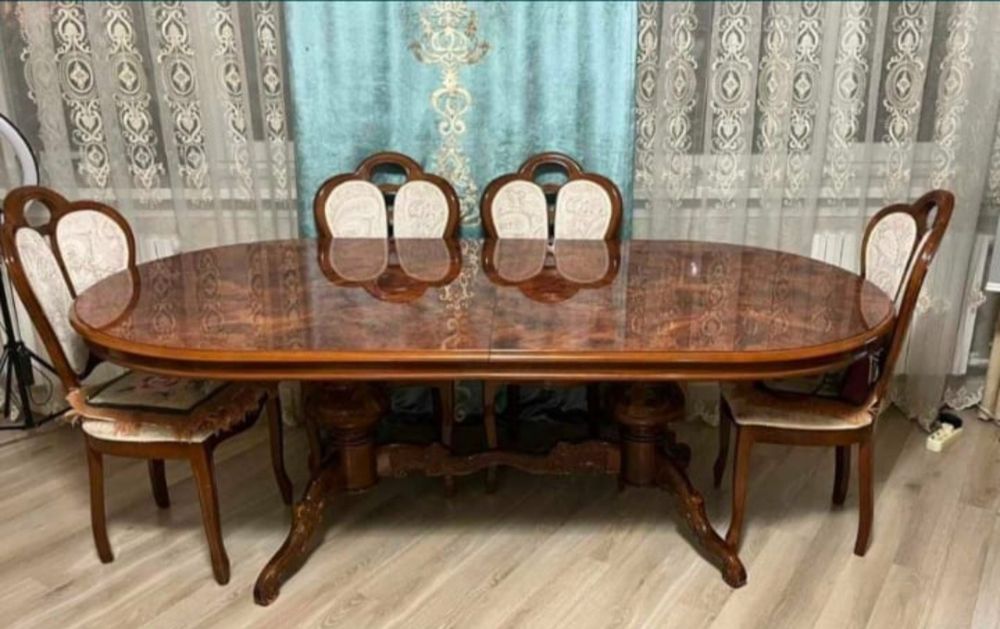 Продам стол и стулья!