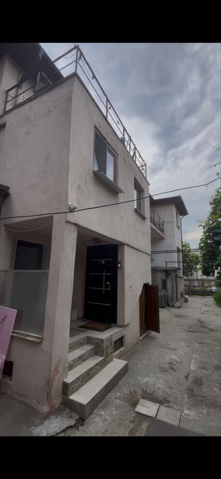 Vand apartament in vila zona stirbei voda