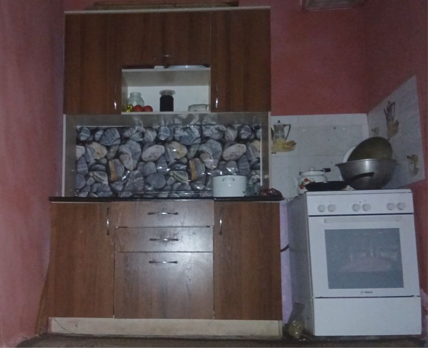 Кухонный гарнитур сатылады срочно
