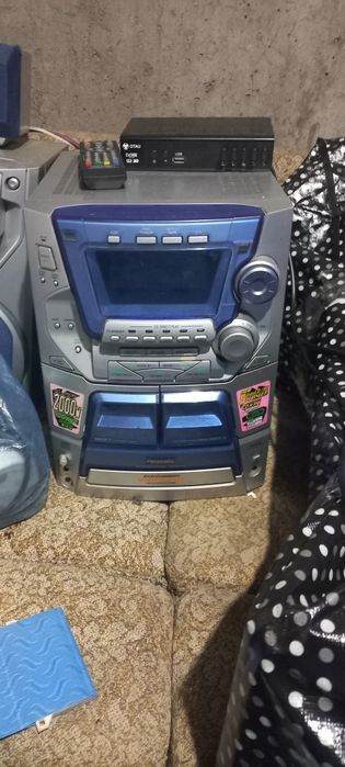 Продам музыкальный центр Панасоник.